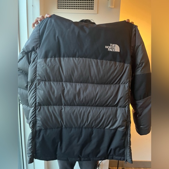NORTH FACE WINTER JACKET PARKA . MOVE OUT SALE - Picture 5 of 11